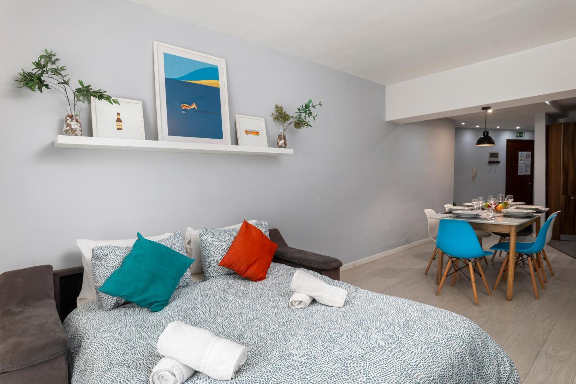 Modern 3 Bedroom & 3 Bathroom Apartment - Near Balluta Bay Saint Julian's 외부 사진